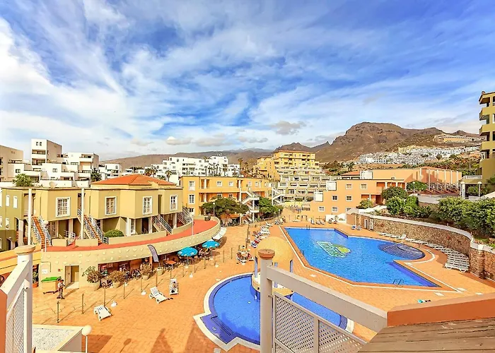 Luxury Orlando 阿德耶